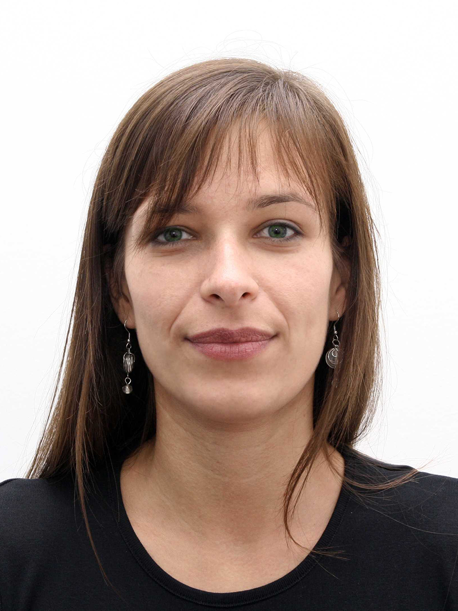 Dr. Inotai Katalin